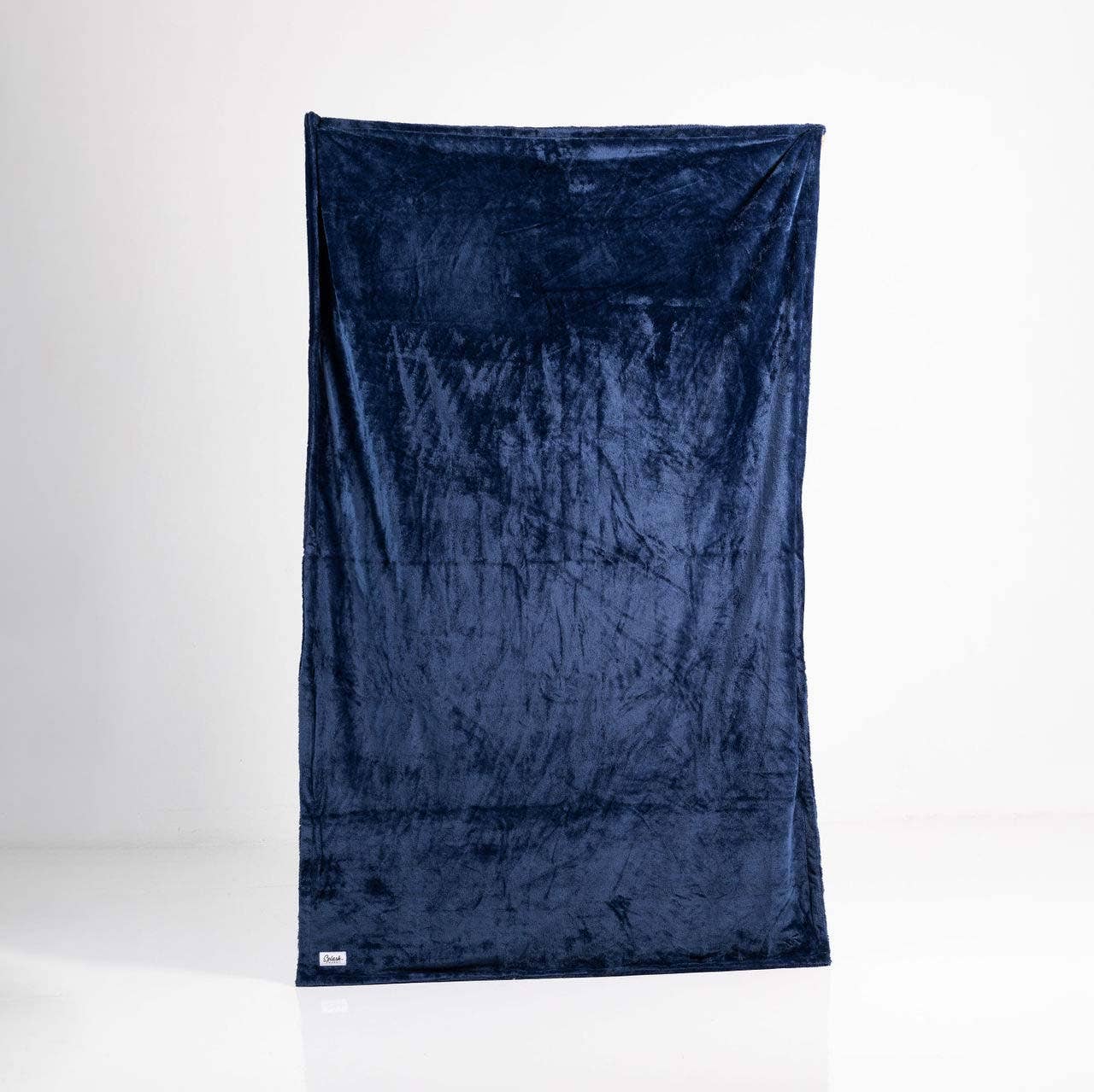 Furlush Waterproof Squirt  Blanket™ - Navy: Medium