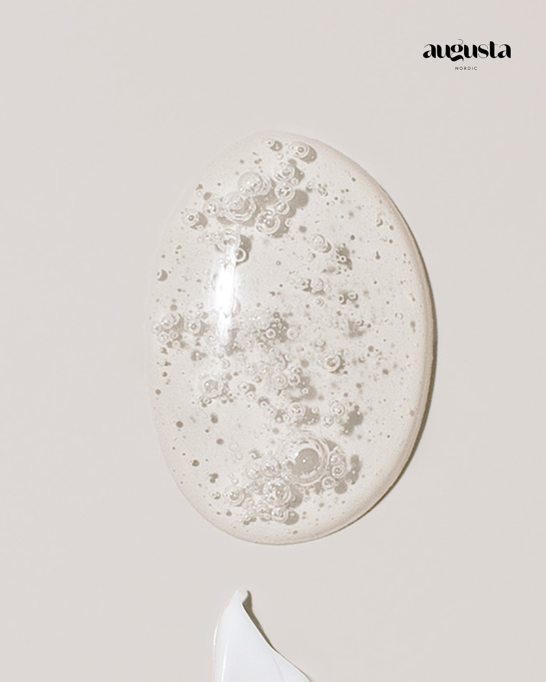 Water based lubricant for sensitive intimate skin flat lay